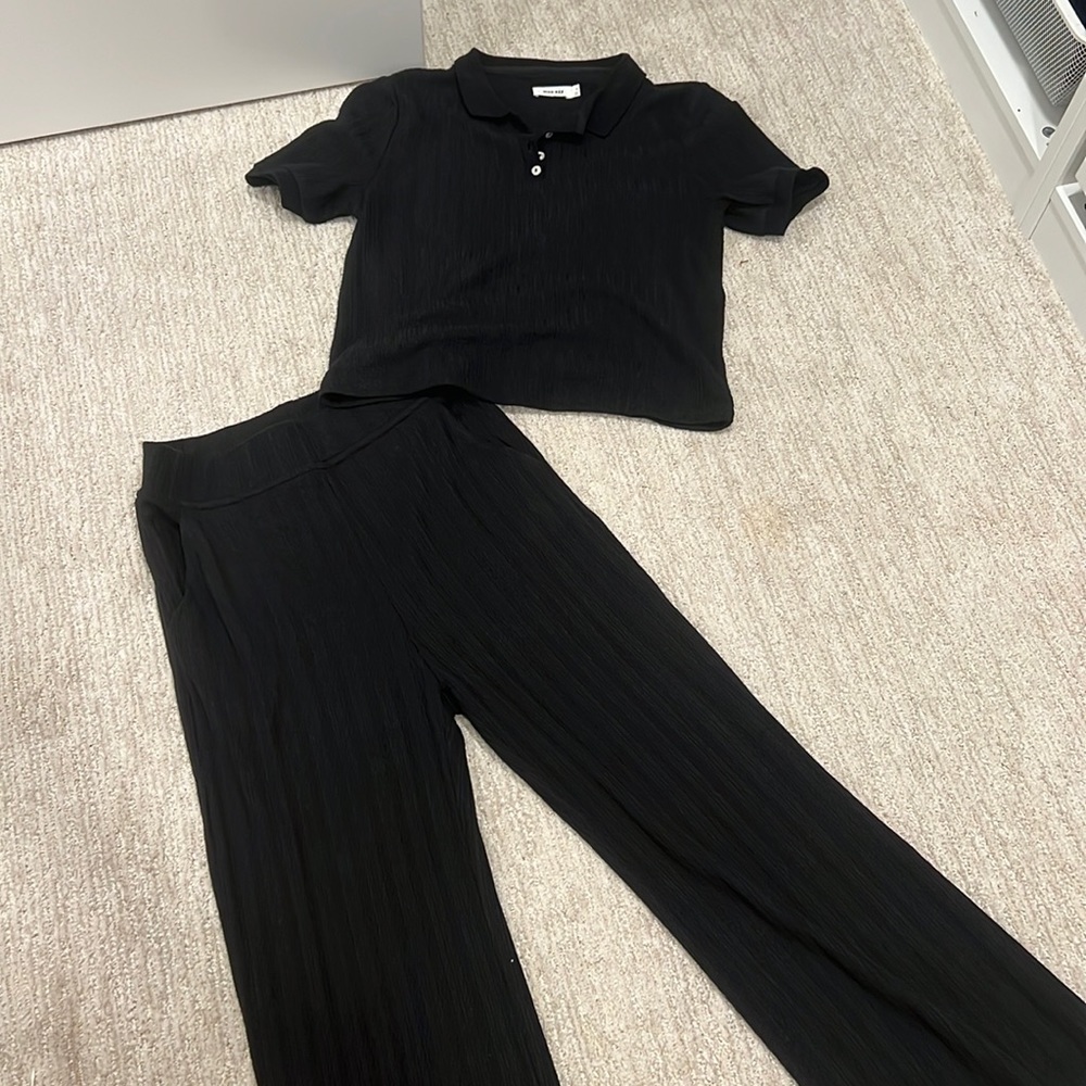 Mod Ref Black Polo And Pant Set. Size Small - image 1